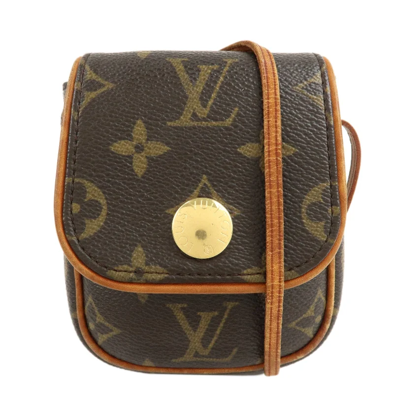 Louis Vuitton Monogram Pochette Cancun Shoulder Bag M60018