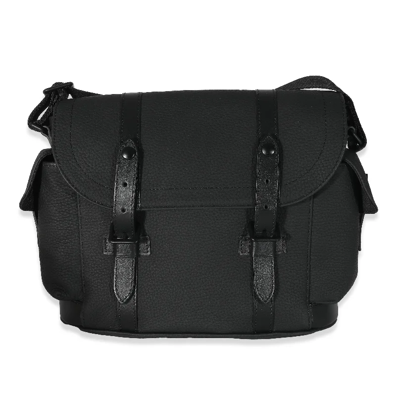 LOUIS VUITTON Black Taurillon Christopher Messenger