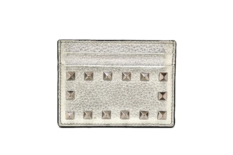 Authentic Valentino Metallic Silver Rockstud Calfskin Card holder