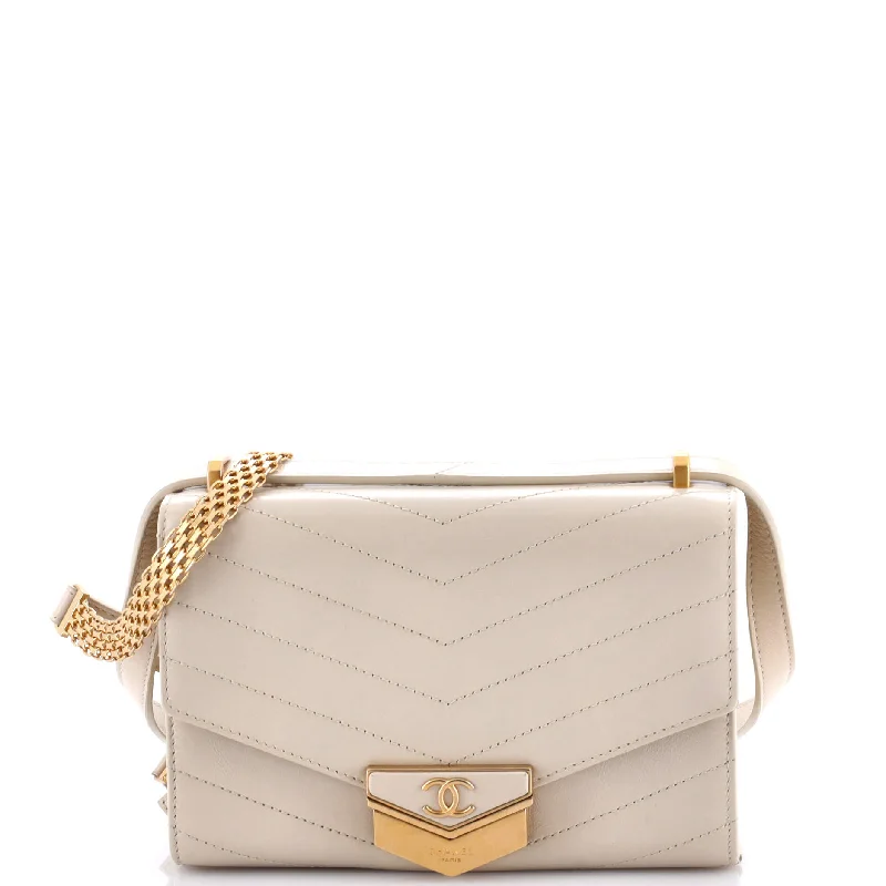 Medal Envelope Flap Bag Chevron Calfskin Small