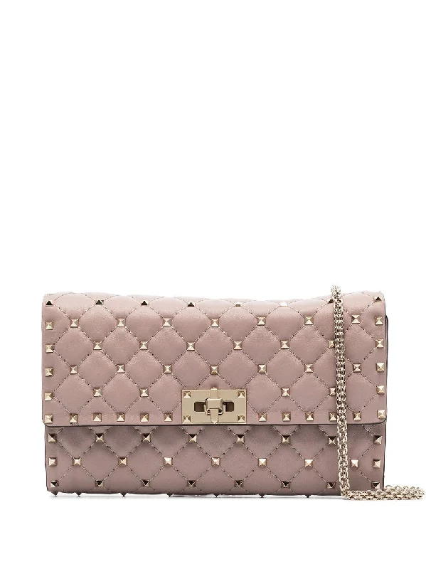 Women's Rockstud Spike Crossbody Clutch Bag in Poudre | 5W2B0137NAP