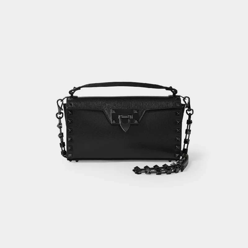 Shoulder Bag in Black Leather