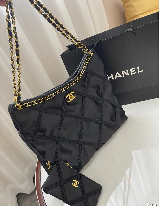 Chanel new woman handbag