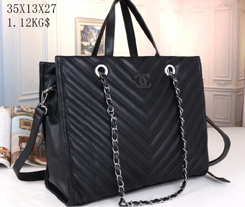 Chanel woman Handbag