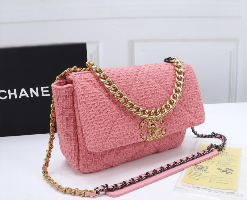 New spring Chanel woman handbag